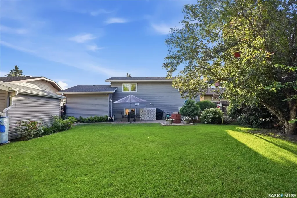 559 Delaronde Road Saskatoon SK S7J 4A7