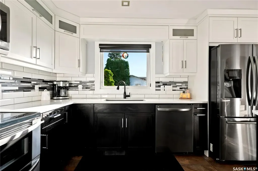 559 Delaronde Road Saskatoon SK S7J 4A7
