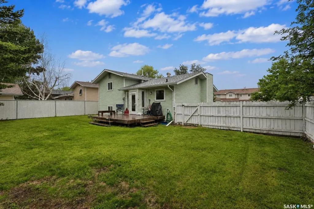 1611 Olive Diefenbaker Drive Prince Albert SK S6V 7V9