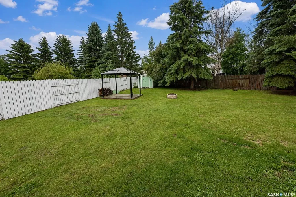 1611 Olive Diefenbaker Drive Prince Albert SK S6V 7V9