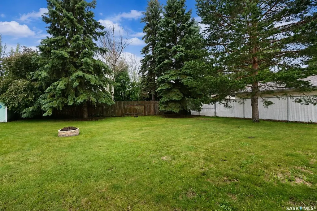 1611 Olive Diefenbaker Drive Prince Albert SK S6V 7V9