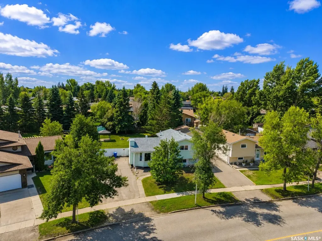 1611 Olive Diefenbaker Drive Prince Albert SK S6V 7V9