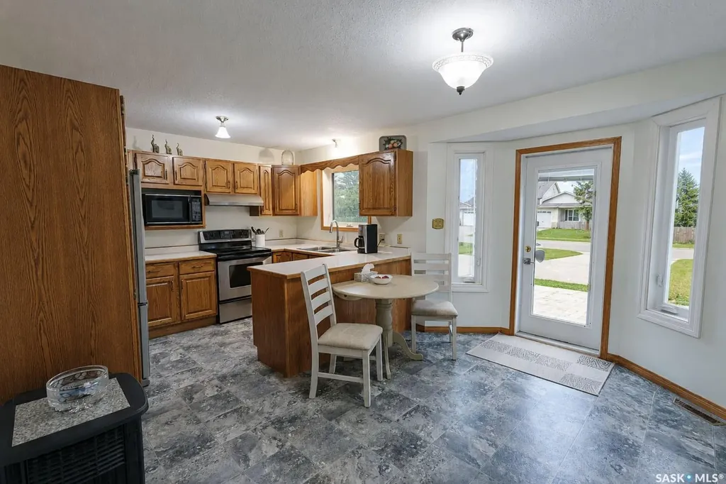 1611 Olive Diefenbaker Drive Prince Albert SK S6V 7V9