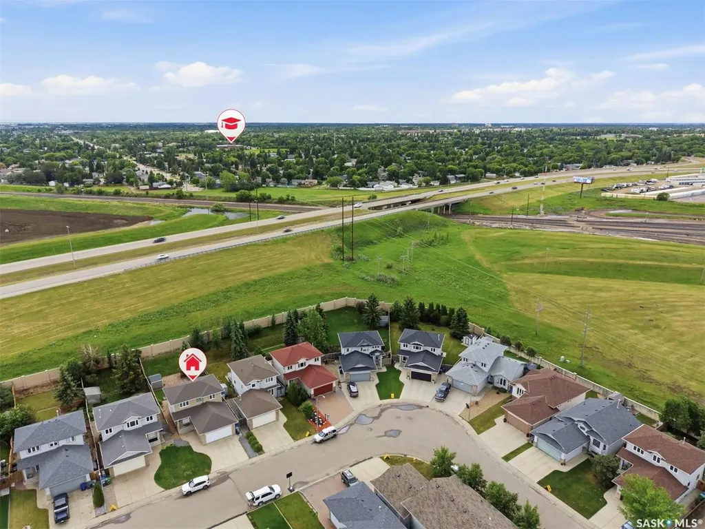 455 Buckwold Cove Saskatoon SK S7N 4W1