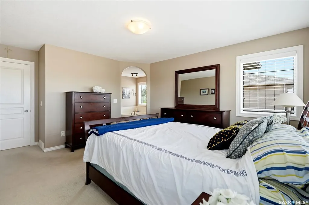 6178 Wascana Court Way Regina SK S4V 3E8