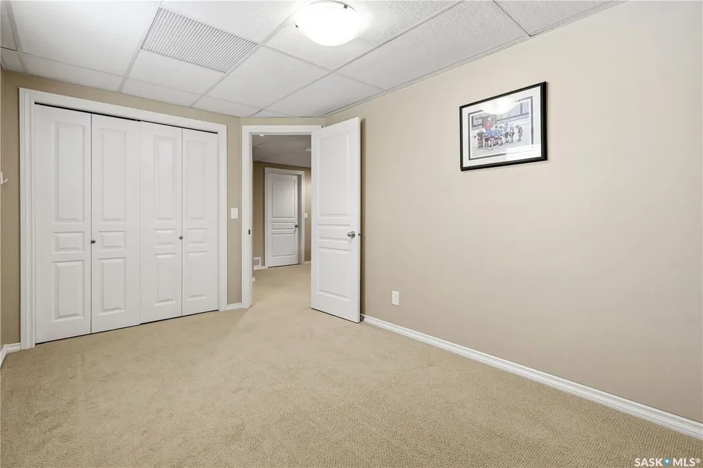 6178 Wascana Court Way Regina SK S4V 3E8