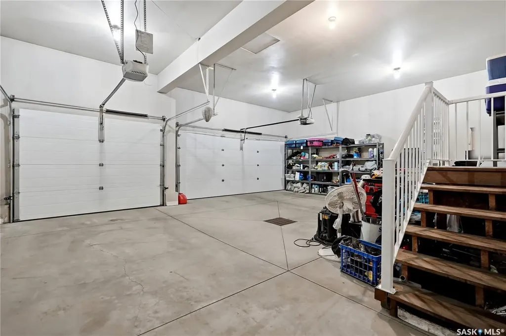 6178 Wascana Court Way Regina SK S4V 3E8