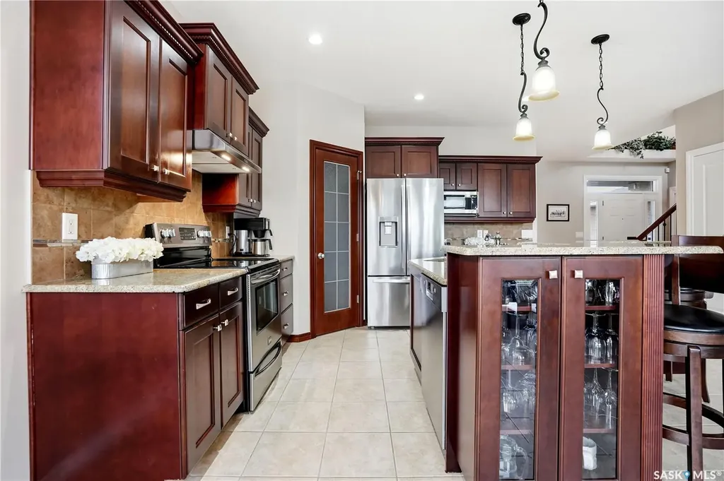 6178 Wascana Court Way Regina SK S4V 3E8