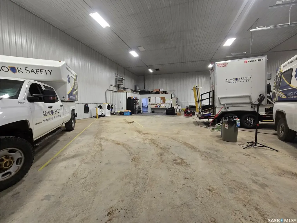 230 Pierce Drive Weyburn Rm No. 67 SK S4H 2J8