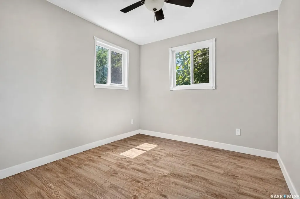 1002 Stadacona Street W Moose Jaw SK S6H 0K9