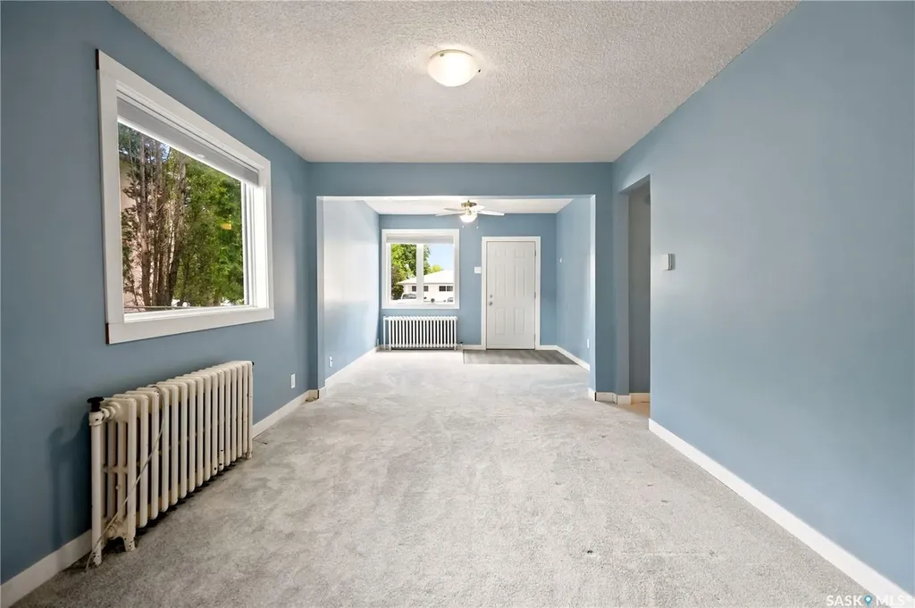269 Iroquois Street W Moose Jaw SK S6H 5A8