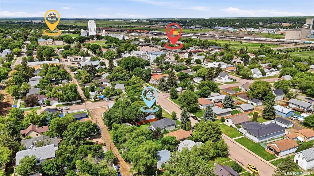 269 Iroquois Street W Moose Jaw SK S6H 5A8