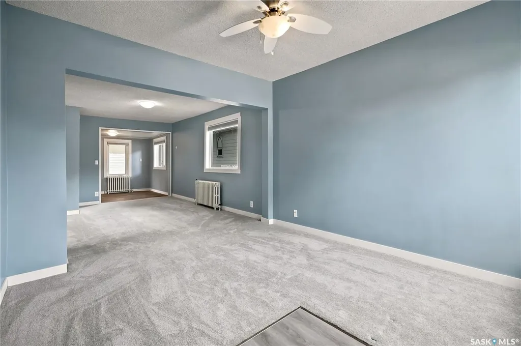 269 Iroquois Street W Moose Jaw SK S6H 5A8