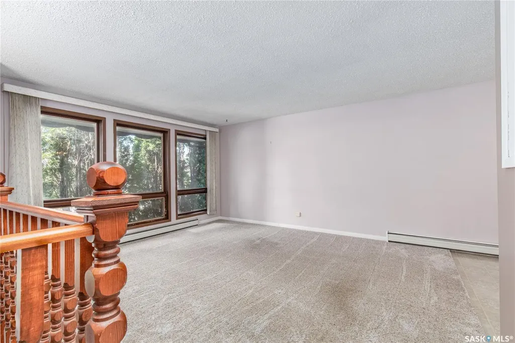 17 Blue Sage Drive Moose Jaw SK S6J 1A5