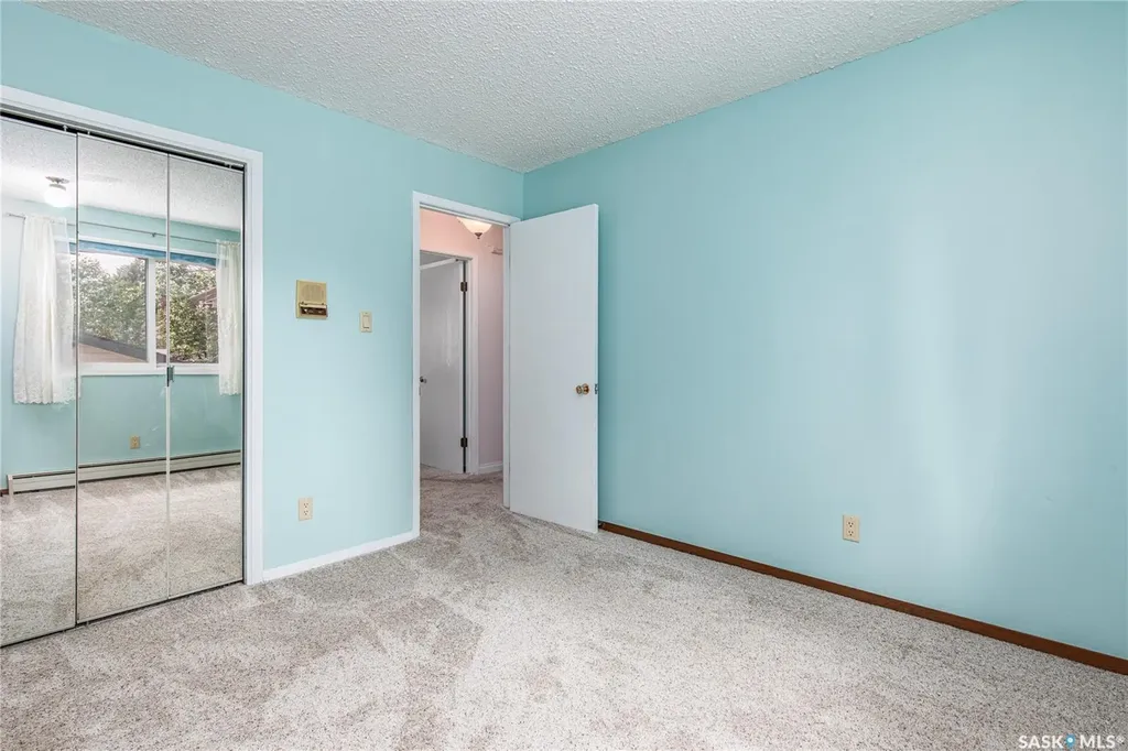 17 Blue Sage Drive Moose Jaw SK S6J 1A5