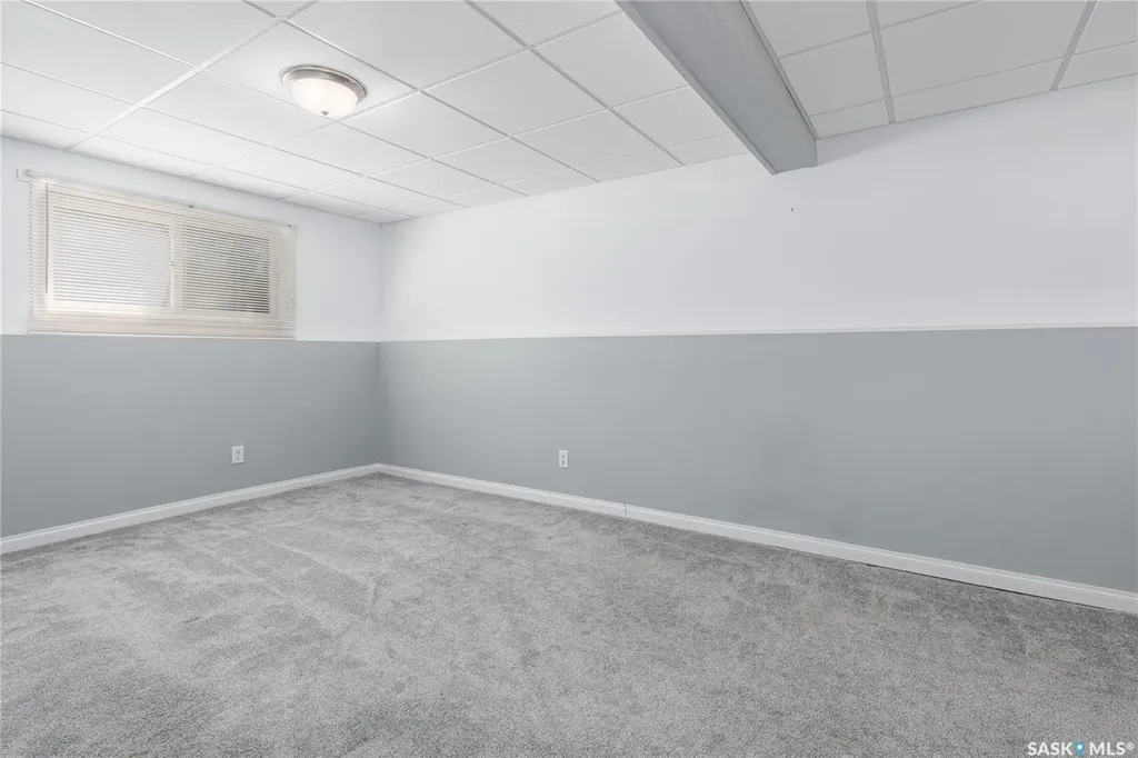17 Blue Sage Drive Moose Jaw SK S6J 1A5