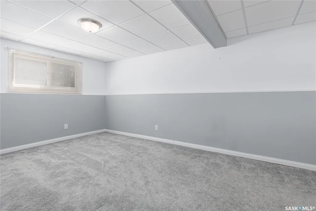 17 Blue Sage Drive Moose Jaw SK S6J 1A5
