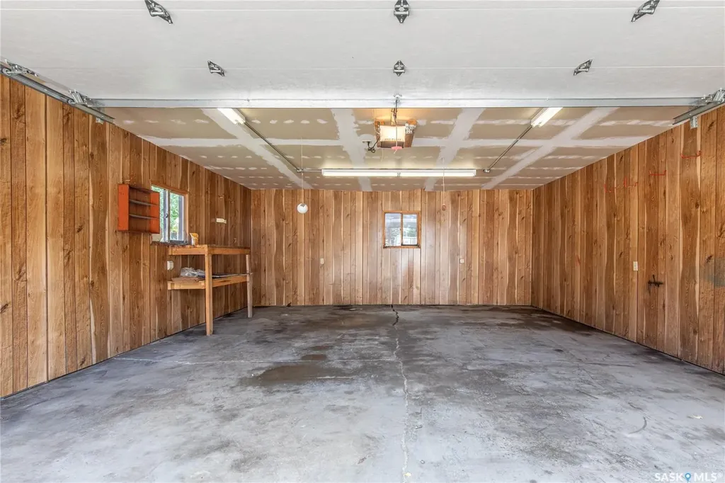 17 Blue Sage Drive Moose Jaw SK S6J 1A5