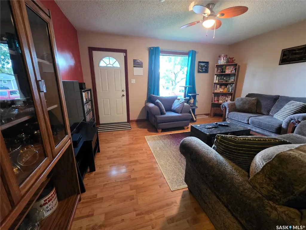 185 3rd Avenue SE Swift Current SK S9H 3K3