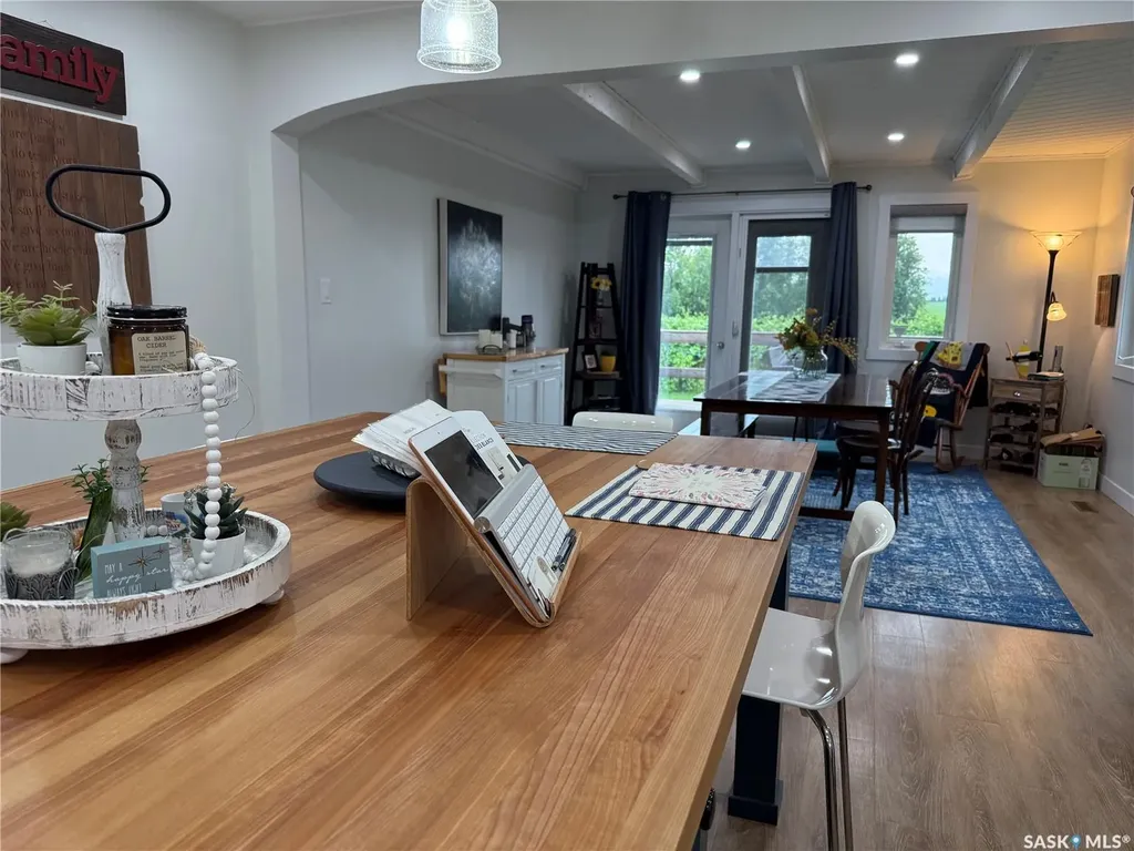 302 Watson Crescent Nipawin SK S0E 1E0