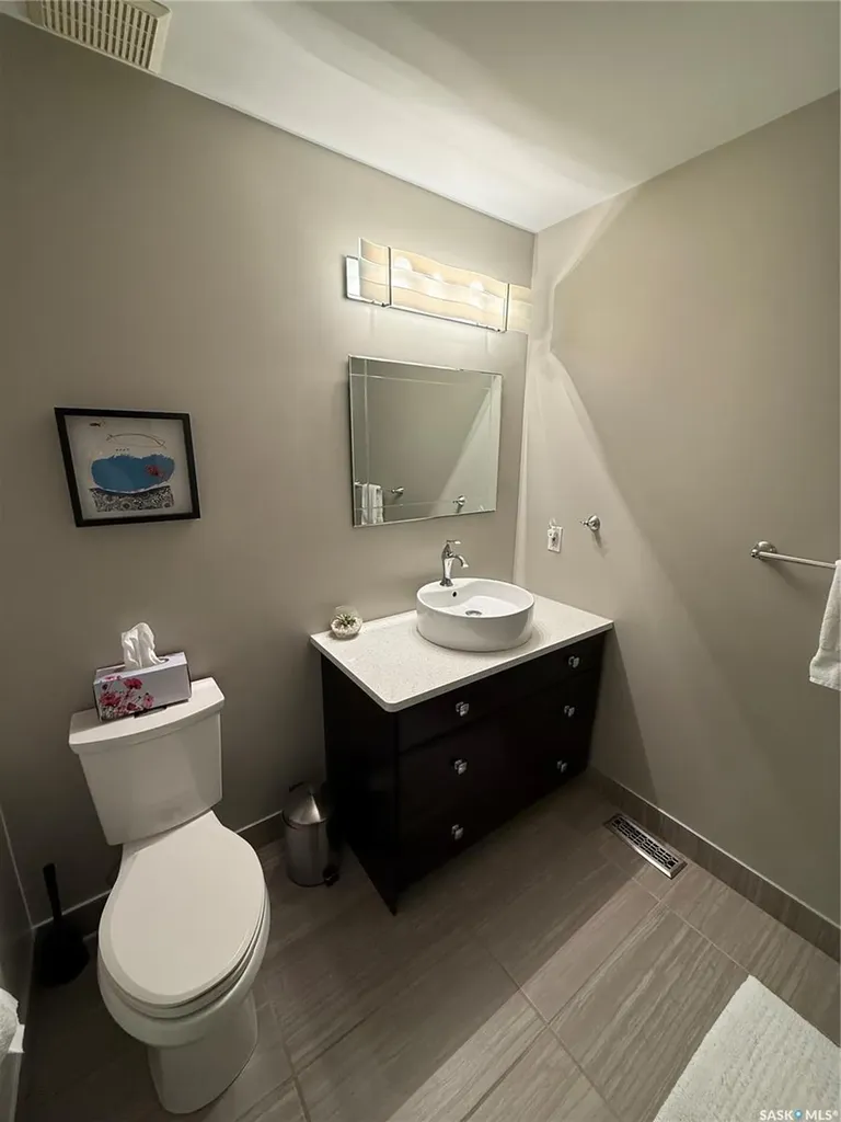 302 Watson Crescent Nipawin SK S0E 1E0