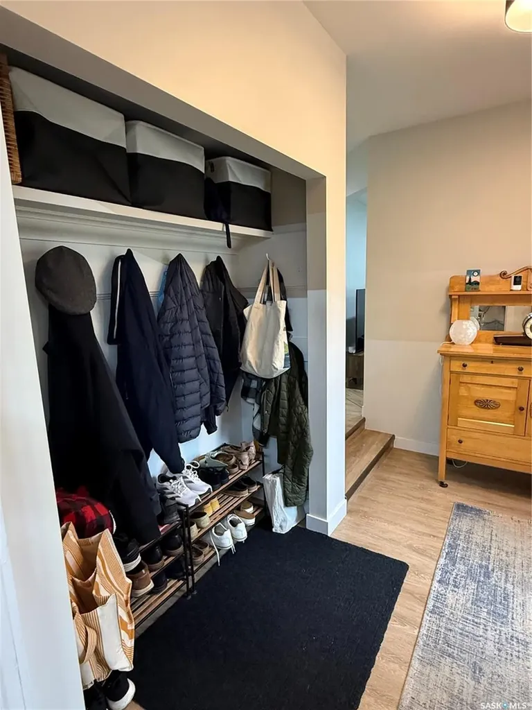 302 Watson Crescent Nipawin SK S0E 1E0