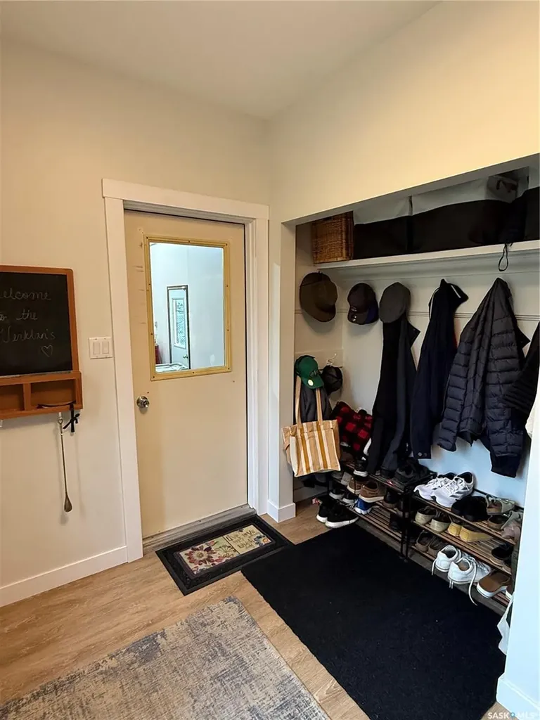 302 Watson Crescent Nipawin SK S0E 1E0