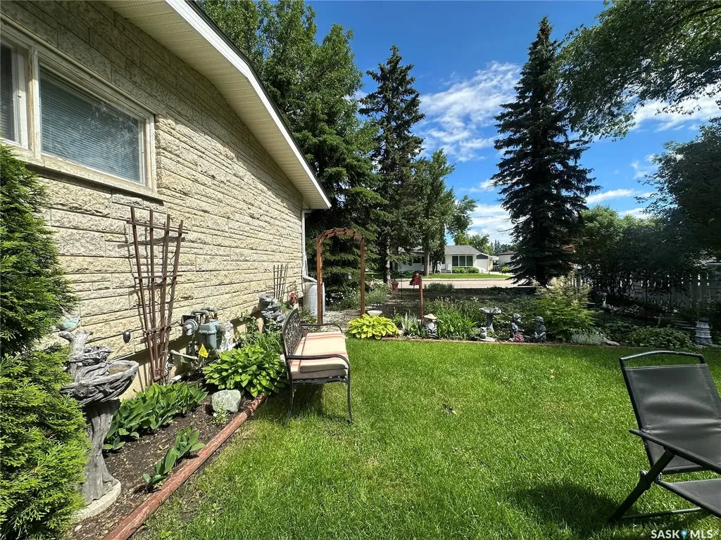 3 Mossfield Place Yorkton SK S3N 2R1