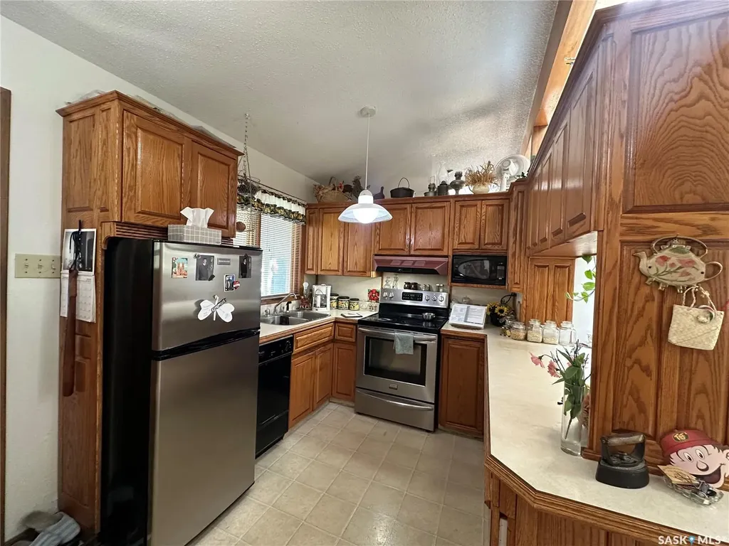 3 Mossfield Place Yorkton SK S3N 2R1