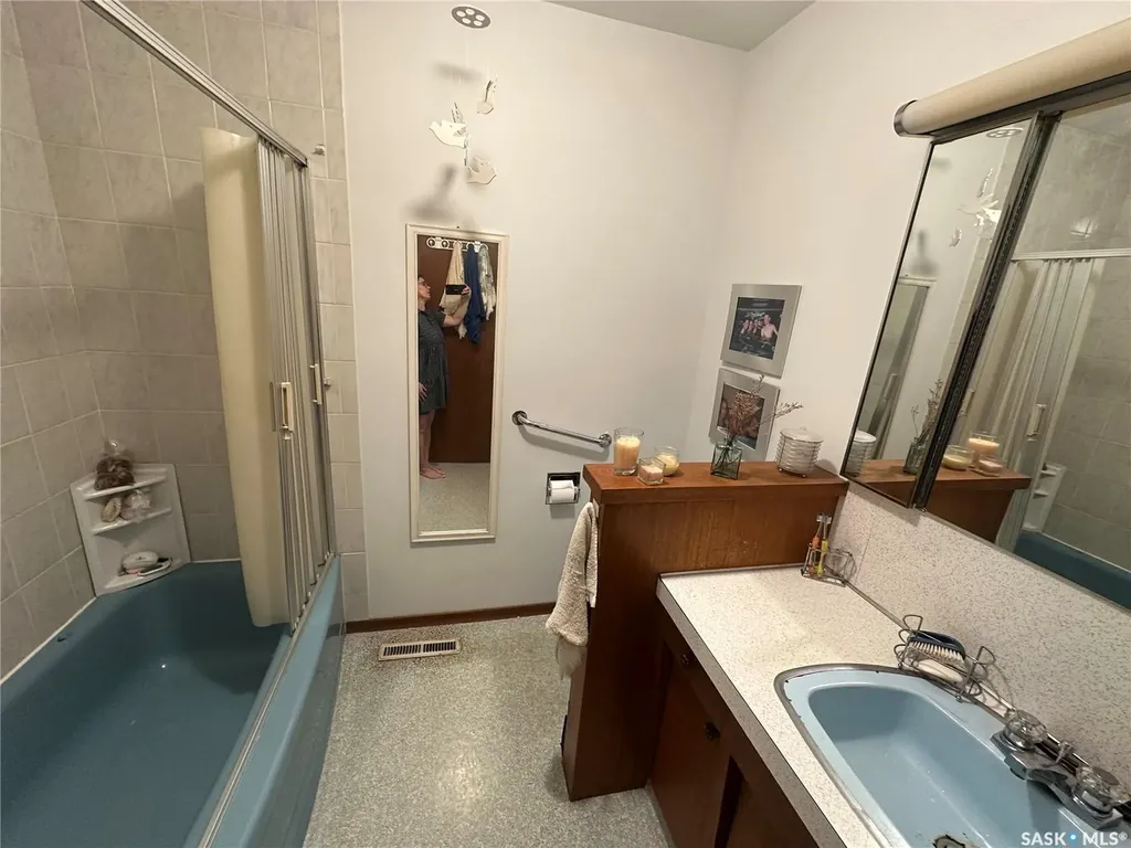 3 Mossfield Place Yorkton SK S3N 2R1