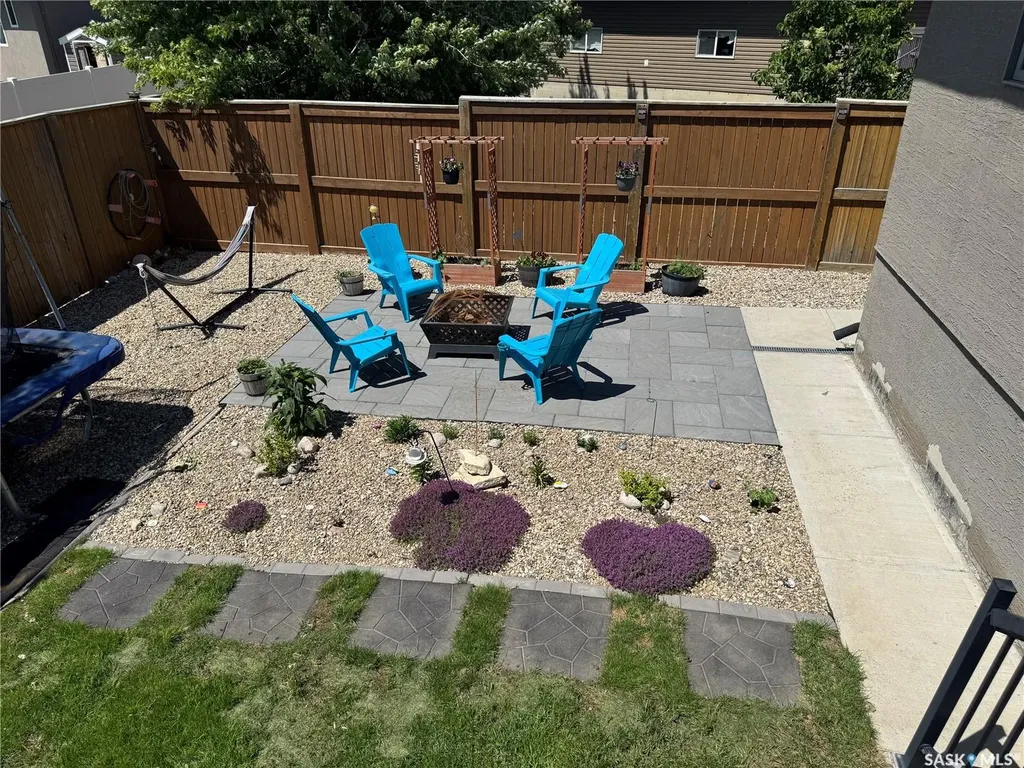 691 Barber Crescent Weyburn SK S4H 0B9