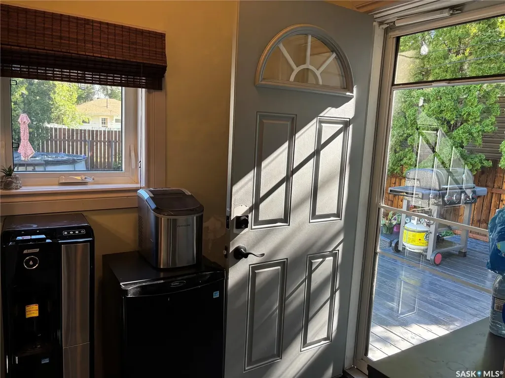 944 Brown Street Moose Jaw SK S6H 2Z2