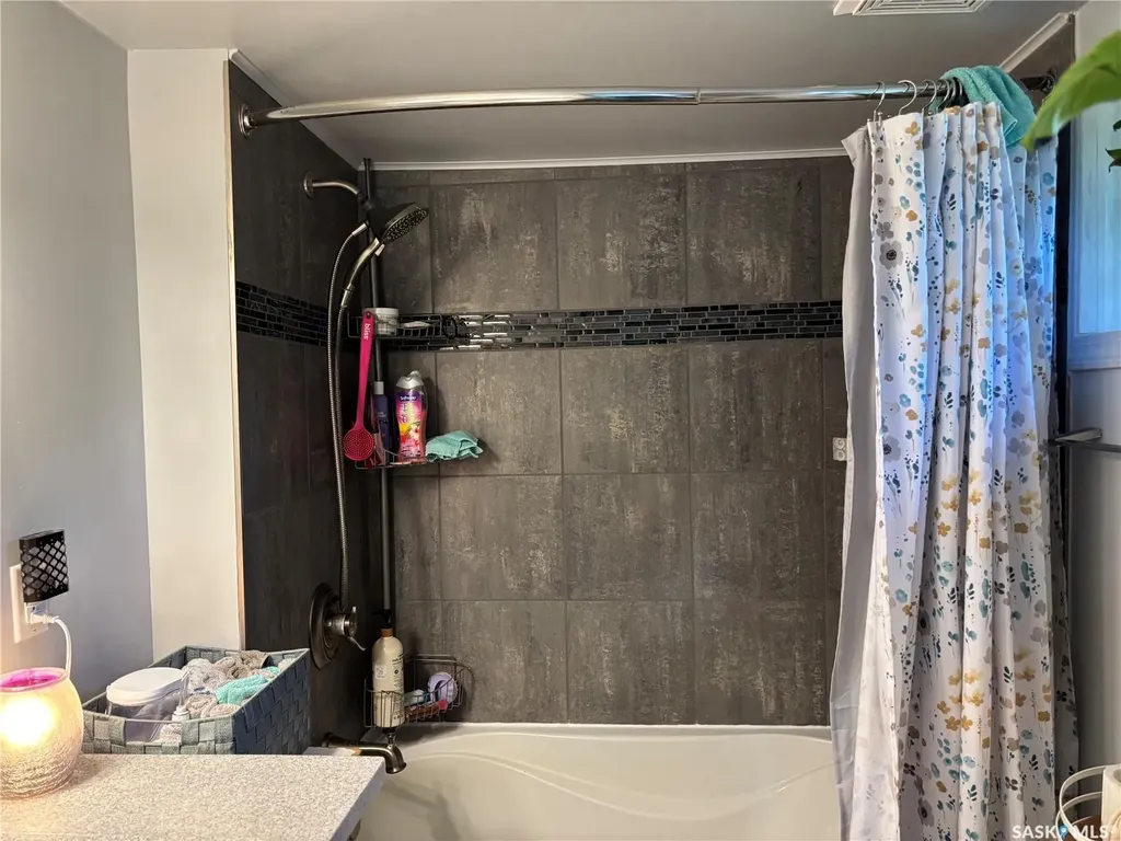 944 Brown Street Moose Jaw SK S6H 2Z2