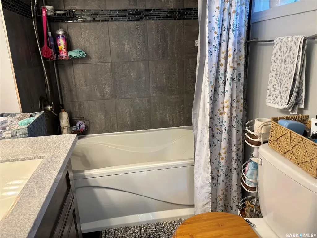 944 Brown Street Moose Jaw SK S6H 2Z2