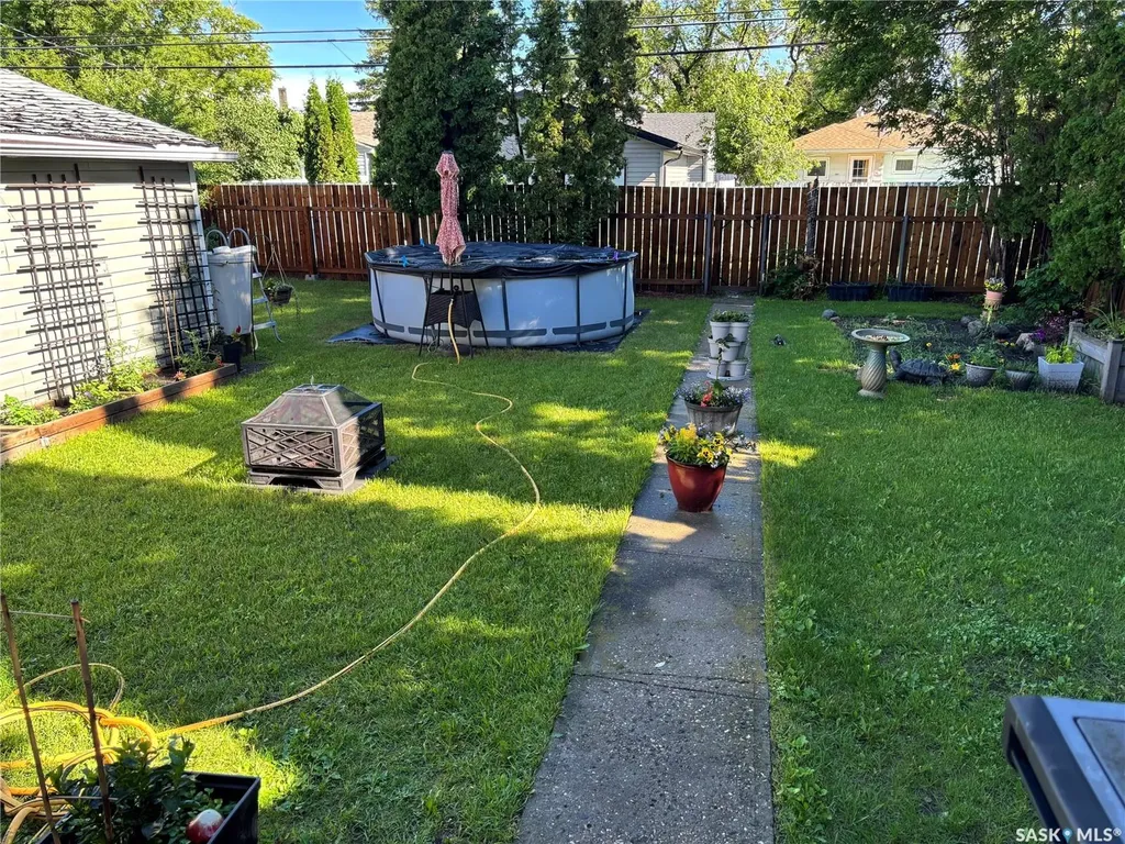 944 Brown Street Moose Jaw SK S6H 2Z2