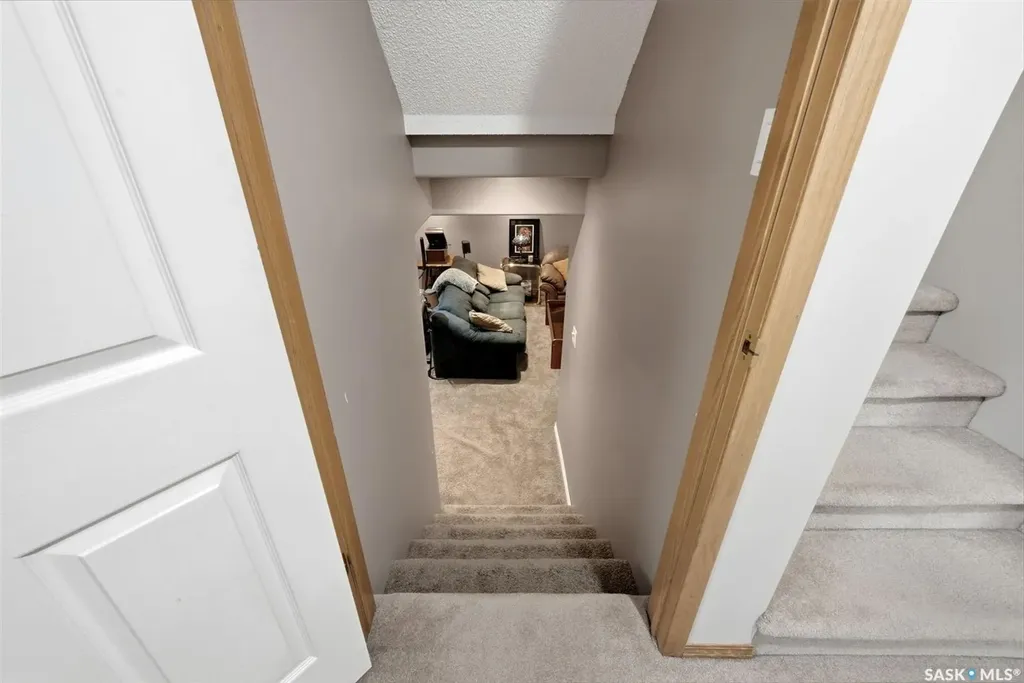 105 Courtside Crescent Pilot Butte SK S0G 3Z0