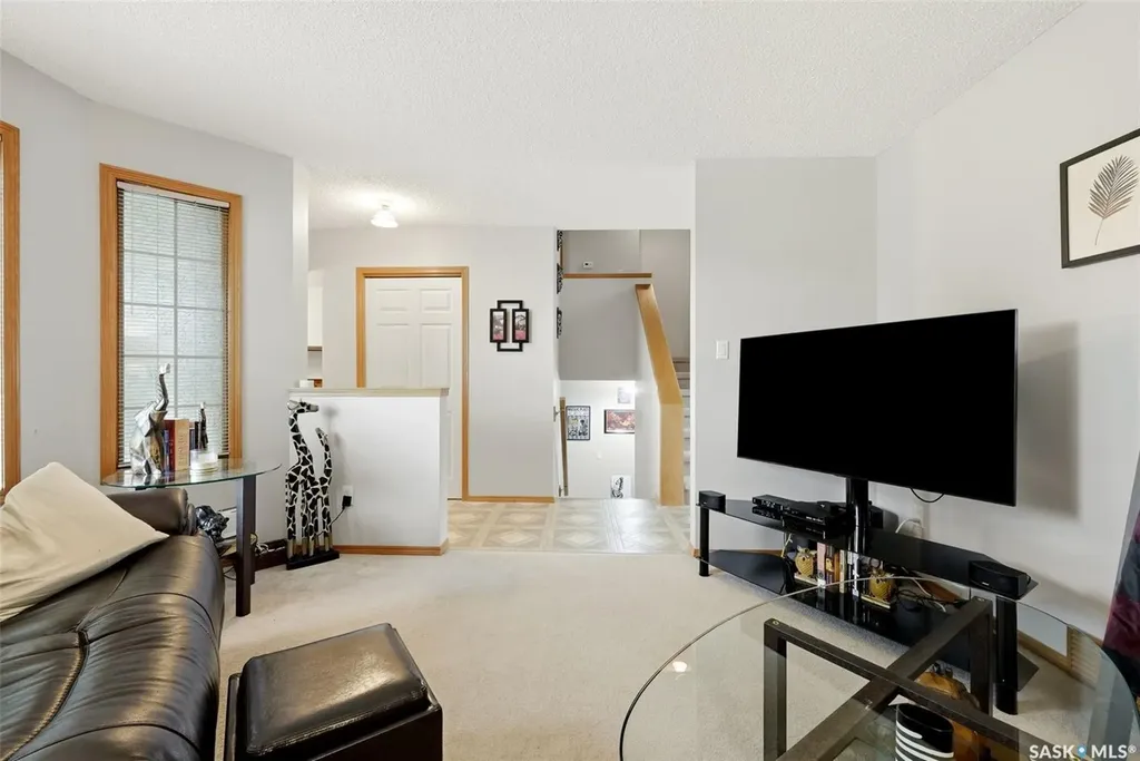 105 Courtside Crescent Pilot Butte SK S0G 3Z0