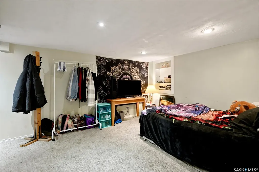 1007 4th Street Rosthern SK S0K 3R0