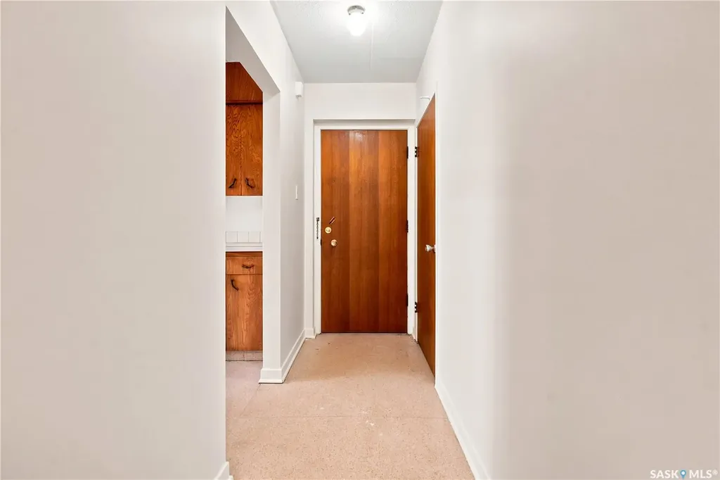 2620 5th Street N Regina SK S4R 5E5