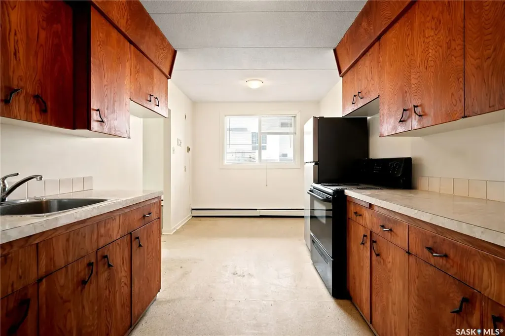 2620 5th Street N Regina SK S4R 5E5