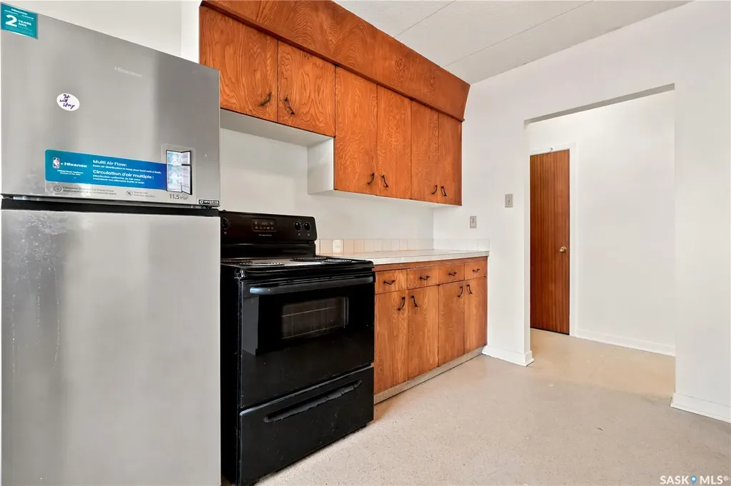 2620 5th Street N Regina SK S4R 5E5
