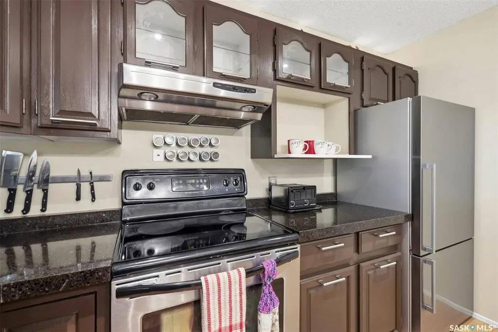 233 Kellins Place Saskatoon SK S7N 2X5