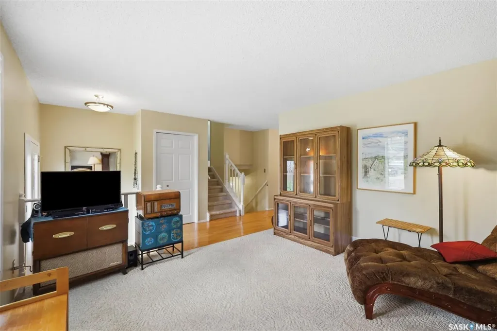 233 Kellins Place Saskatoon SK S7N 2X5