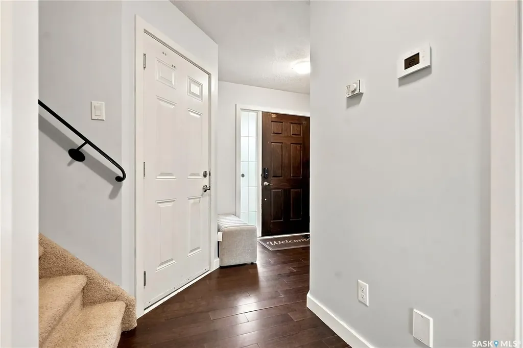 410 Ledingham Way Saskatoon SK S7V 0C4