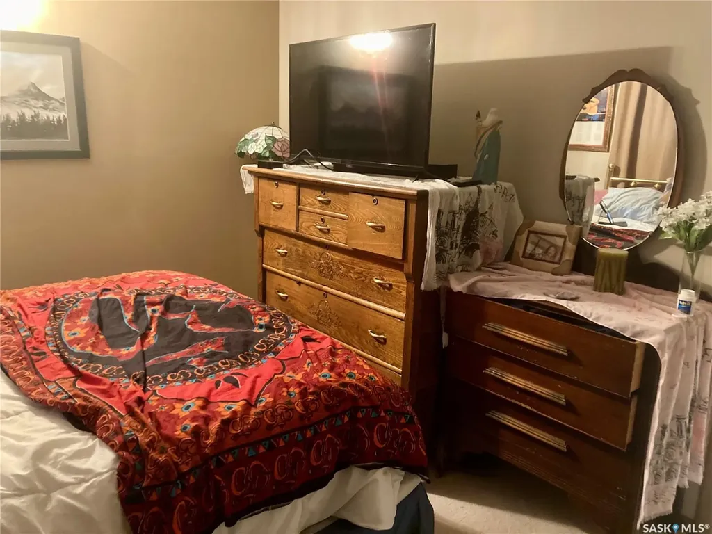 1187 Ashley Drive Swift Current SK S9H 1N4