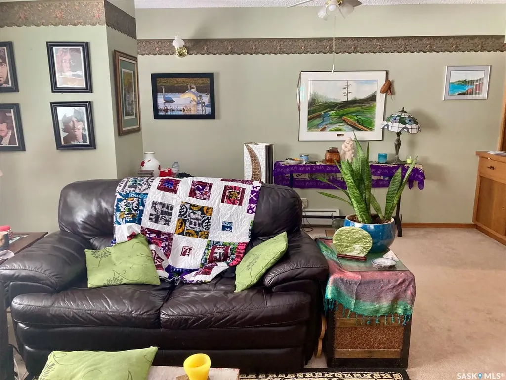 1187 Ashley Drive Swift Current SK S9H 1N4