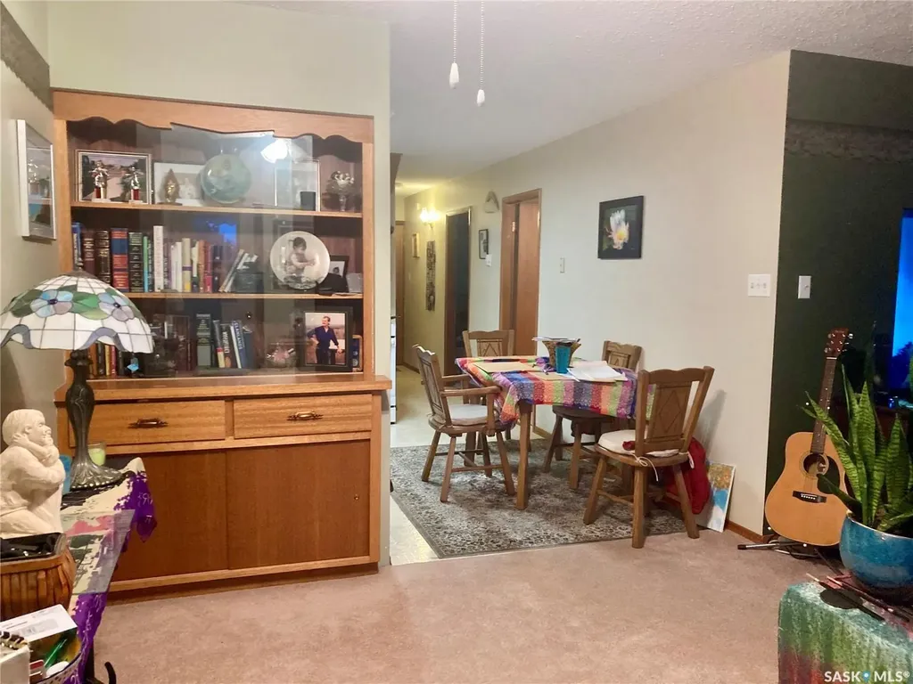 1187 Ashley Drive Swift Current SK S9H 1N4