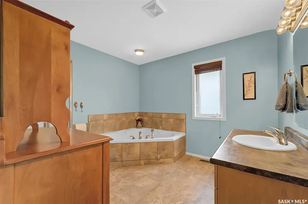 103 Haichert Street Warman SK S0K 4S0