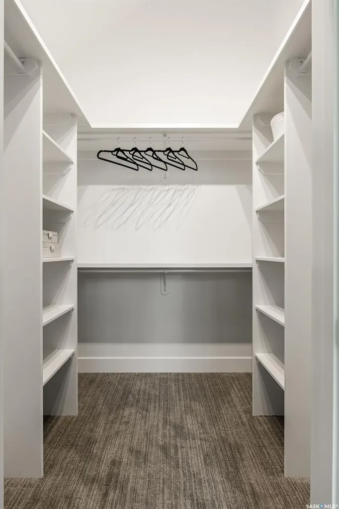 1139 13th Street E Saskatoon SK S7H 0B8