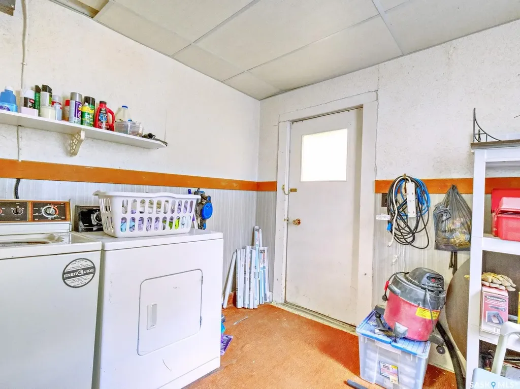205 6th Avenue W Rosetown SK S0L 2V0
